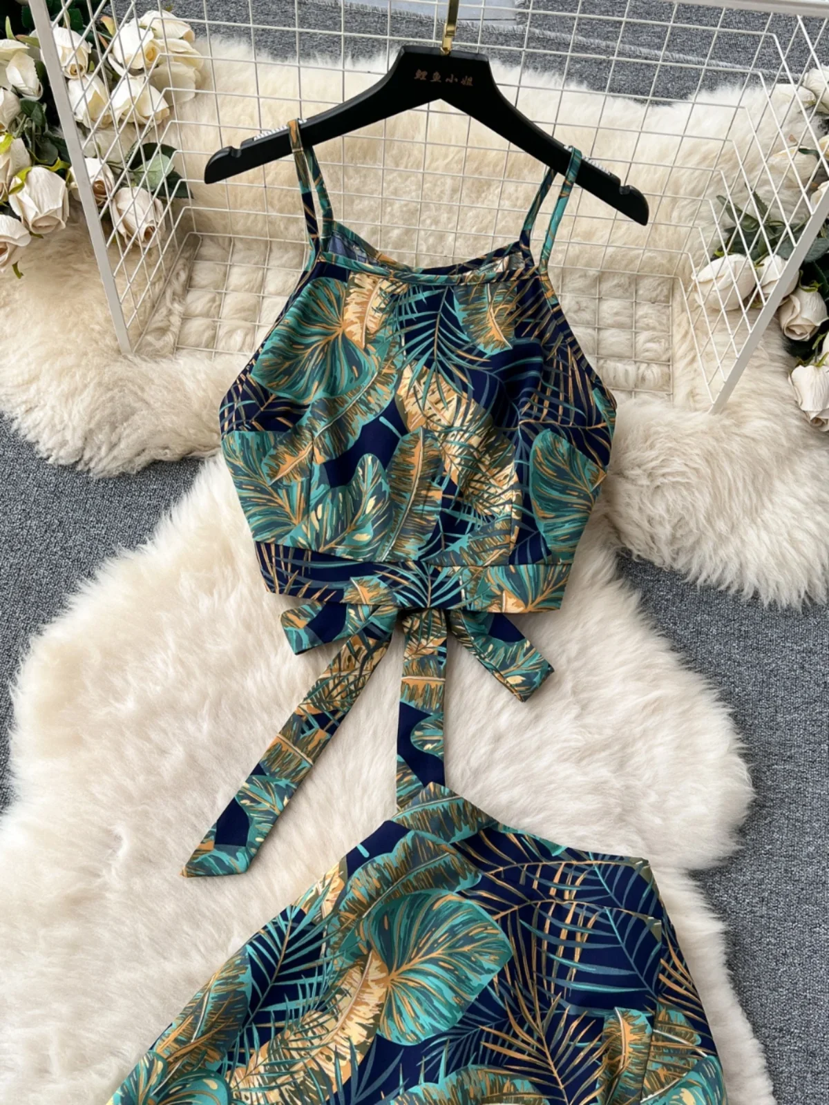 Sexy Beach Two Piece Suit Women Summer Strap Exposed Navel Short Vest+split Long Skirt Vintage Printed Suits