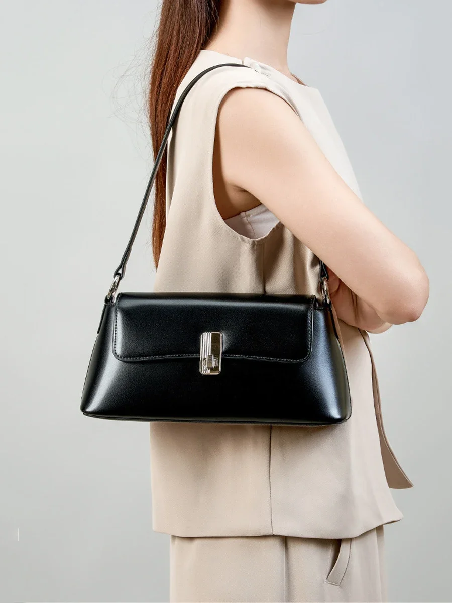 

Women's Oil Wax Cowhide Crossbody Bag Female Casual Luxury Designer Cow Leather Handbags Ladies Korean Shoulder Underarm Bags