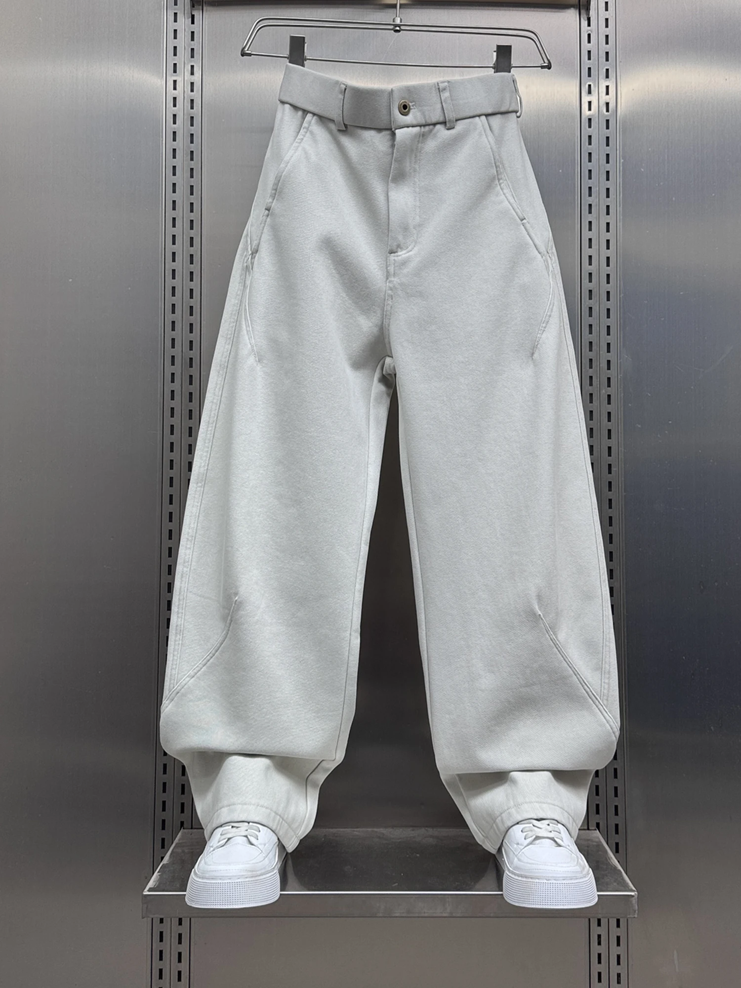 

Модные брендовые мужские свободные утепленные повседневные брюки на флисовой подкладке, осенне-зимние новые брюки в корейском стиле, однотонные длинные брюки