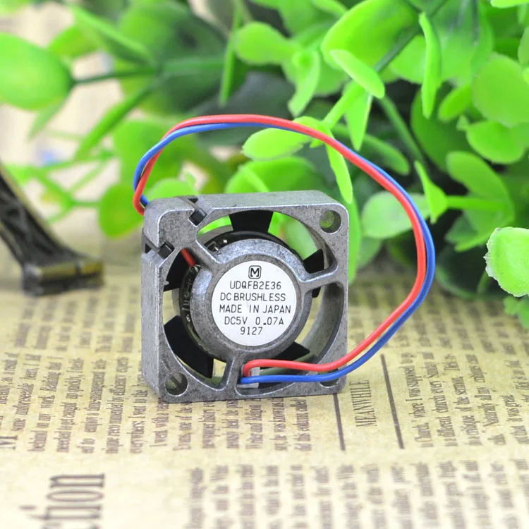 JAPÃO 2.5 CENTÍMETROS VENTILADOR DO COMPUTADOR 2510 V 0.07A UDQFB2E36 5 BOLA