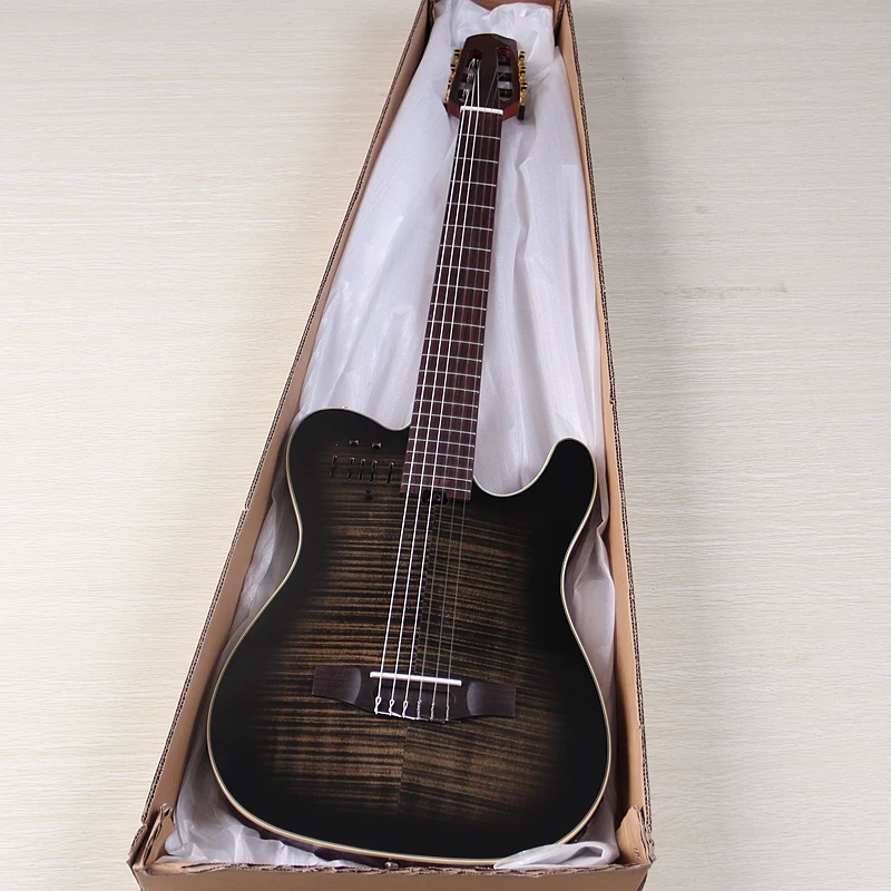 39 Inch Silent Electic Classical Guitar 6 String Red Cedar Top/ Flame Maple High Glossy Good Handicraft with Pickup Black&Natura