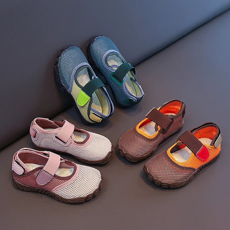 

Kids Summer Breathable Mesh Mary Jane Shoes Closed Toe Anti-collision Soft Non-slip Sole Casual Sandals for Boys Girls Outdoor