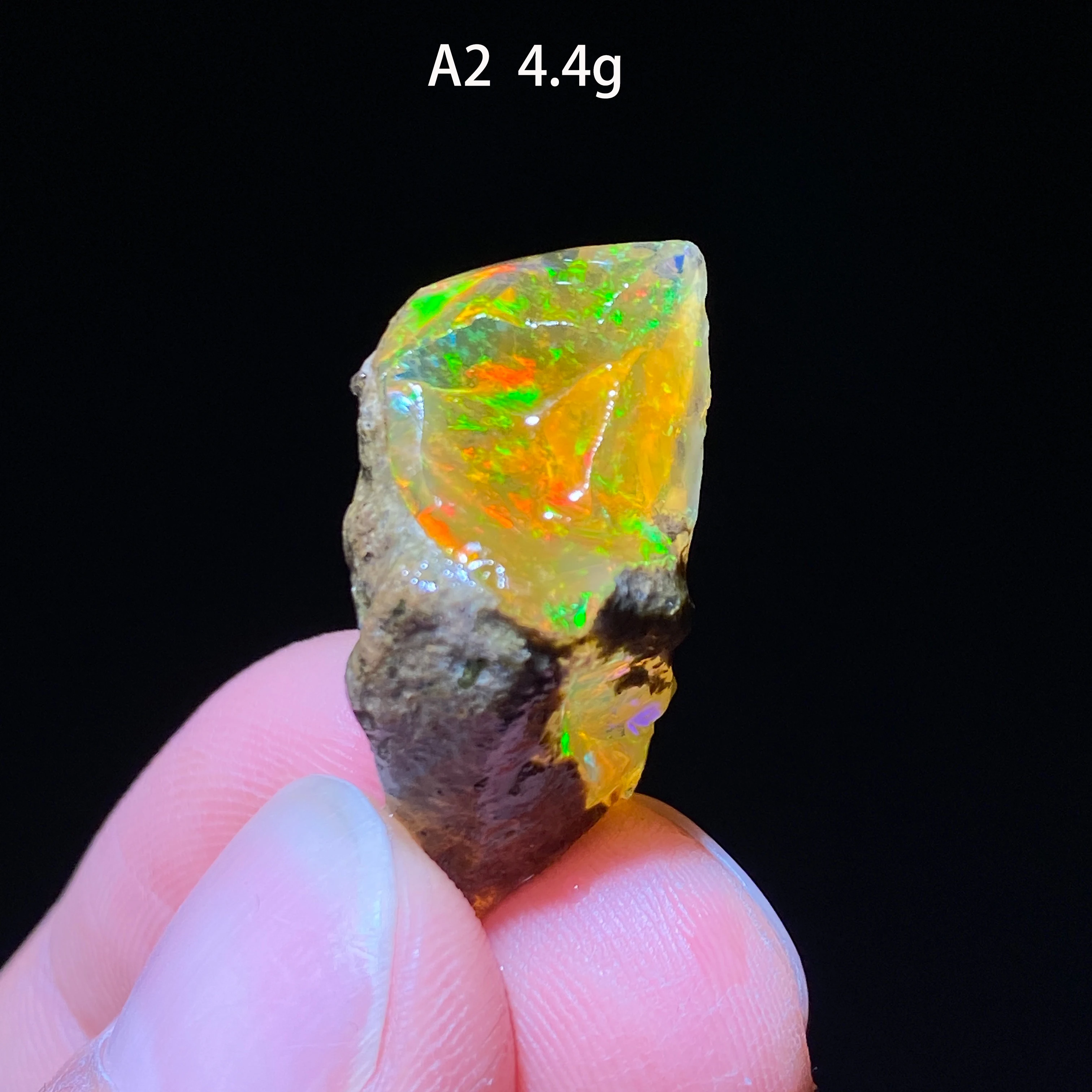 Natural Rare Colorful Ethiopia Opal (Need In Water) Gem Mineral Love Healing Quartz Crystals Gemstone Shooting Under Lighting