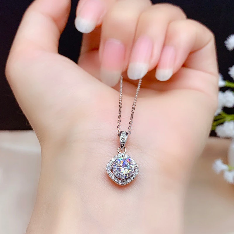 Thumbnail 4 - #13 Trending Moissanite Pendant Necklaces Right Now