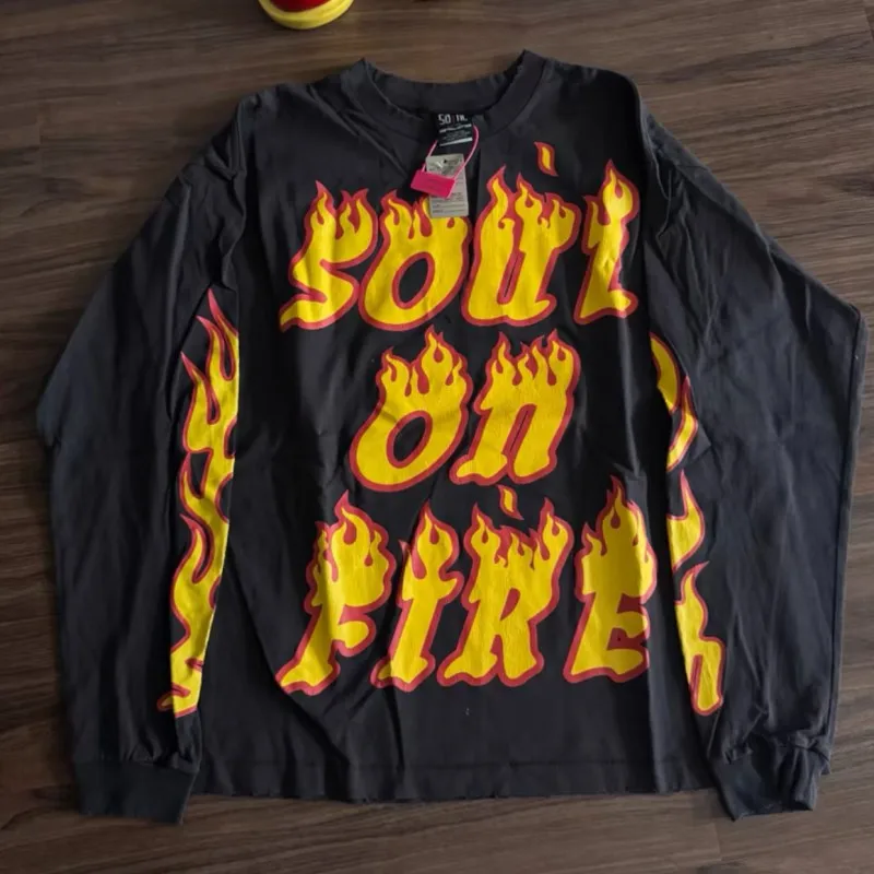 Flame Letter Crack Print Saint Long Sleeve Tshirt Vintage Distressed Washed Worn Black Round Neck Pullover Men Women Street Tops