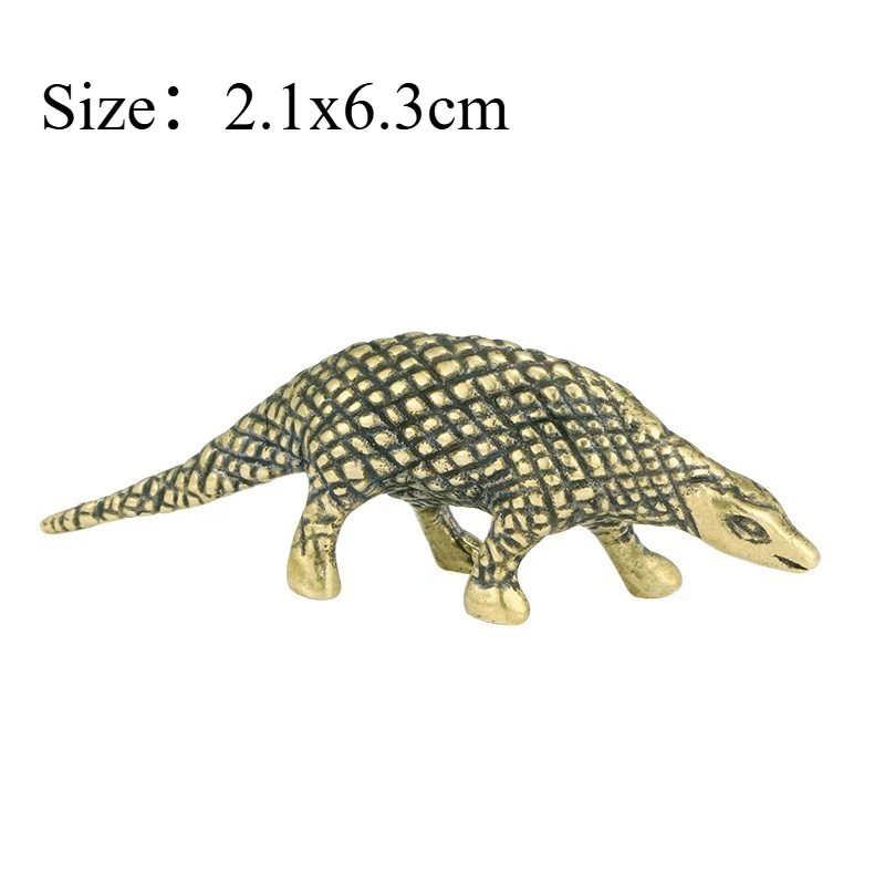 1 PC Solid Brass Carved Pangolin Handheld Piece Ornament Tea Pet Desk Auto Decoration Collectible Vintage Copper Craft Accessory