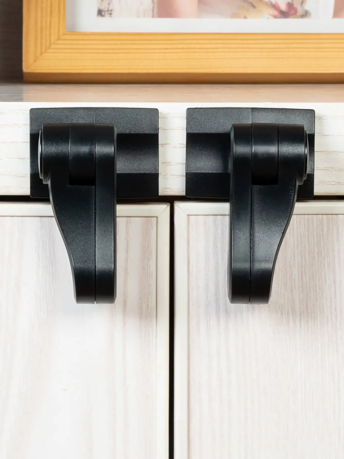 vvocci  Baby Safety 1pc for Cabinet Drawer DoorstopChild Safety Lock Handle Multi-function Door Lock view 4