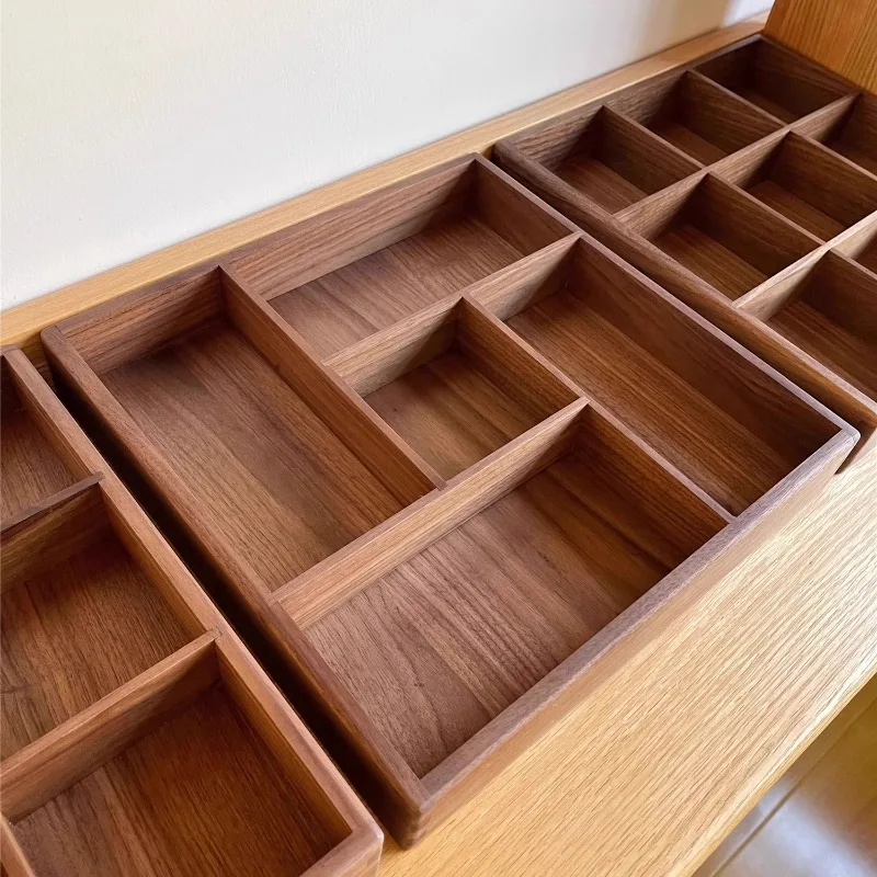 Square Storage Tray Solid Wood Display Organizer Multi-Compartment Storage Box Vintage Square Partitioned Showcase for Jewelry