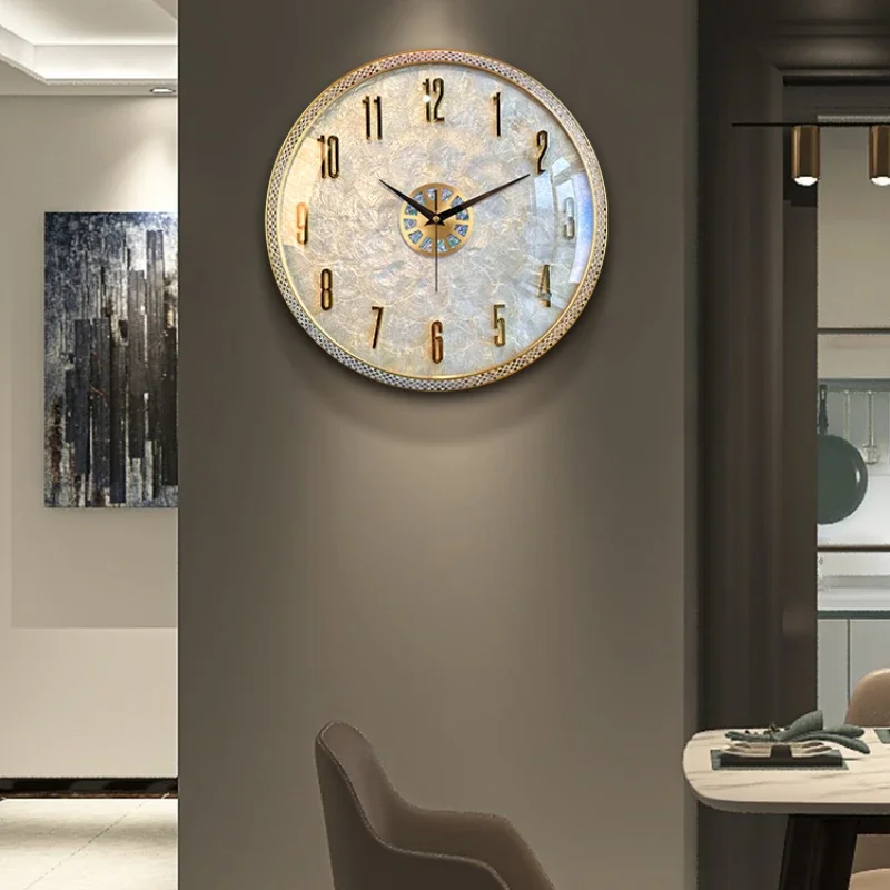 Wall Clock Battery Mechanism Luxury Atmosphere Hanging Watch Living Room Reloj Pared Dining Room Wall Sense Simple Time Clock