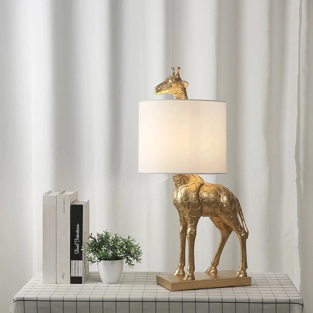Resin Giraffe Led Desk Lamp Modern Fabric Animal Table Light Bedroom Study Children'room Lights LED Night Stand Light Fixtures