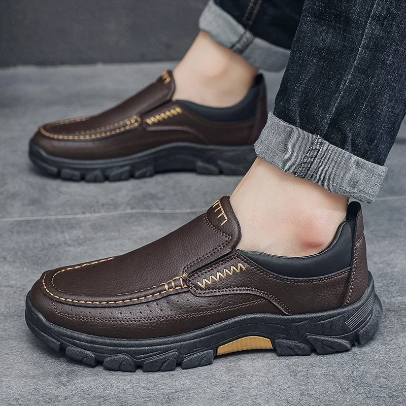 

New versatile men's casual shoes British middle-aged dad shoes Large size soft soled business leather shoes