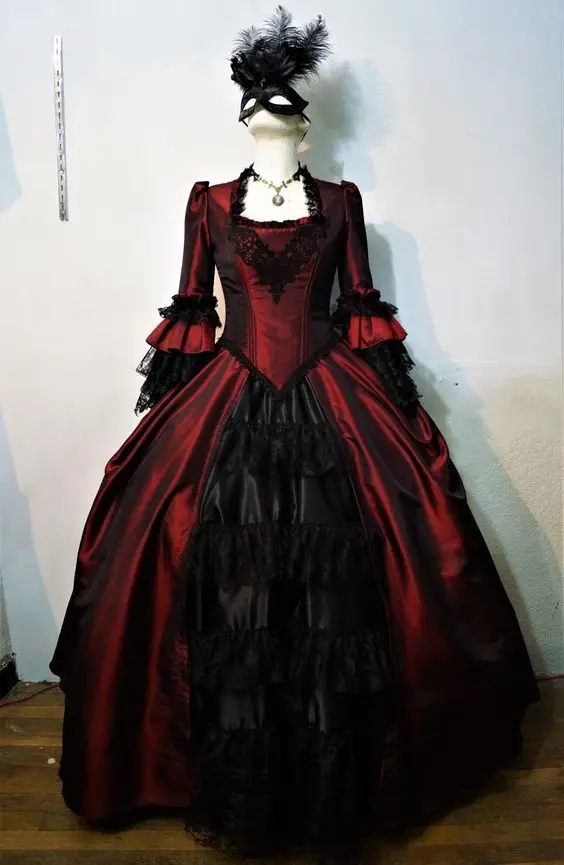 Victorian Red And Black Gothic Wedding Dresses Plus Size Lace Applique Top Gothic Sleeping Beauty Bride Gowns