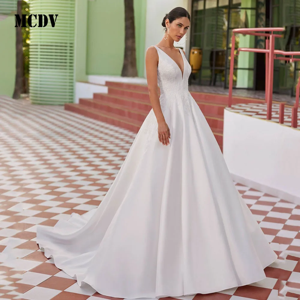 

MCDV Vintage Wedding Dresses For Women Sleeveless Satin Applique Bride Gowns A-Line Sweep Train Customized vestidos de novia