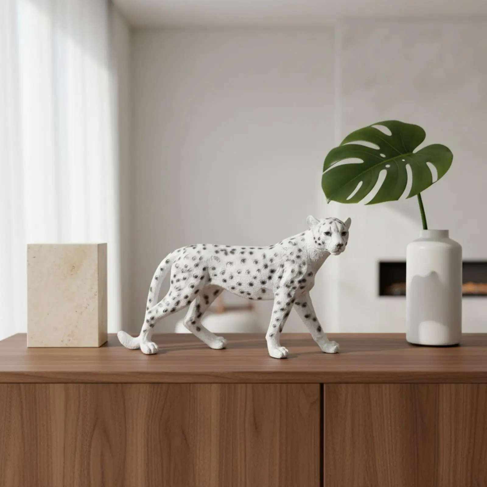 Resin Leopard Decor Compact Leopard Figurine Wild Creature Statuette Textured Finish Table Ornament Lightweight for Dining Area