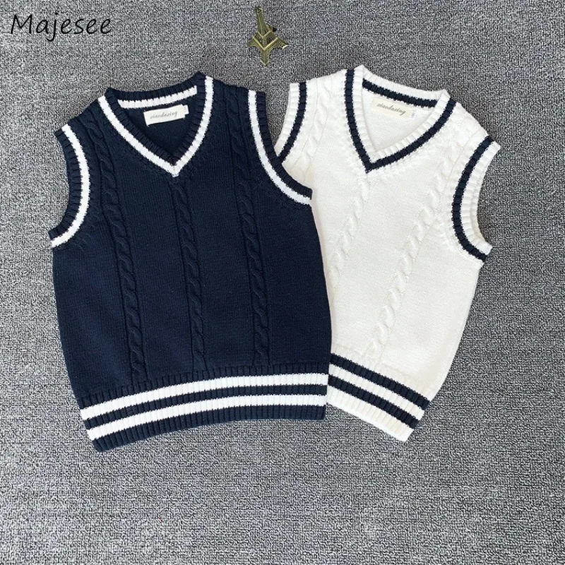 

Knitted Sweater Vest for Men Panelled Soft Loose Simple Preppy Style Fashion Sleeveless All-match Streetwear High Elasticity Ins