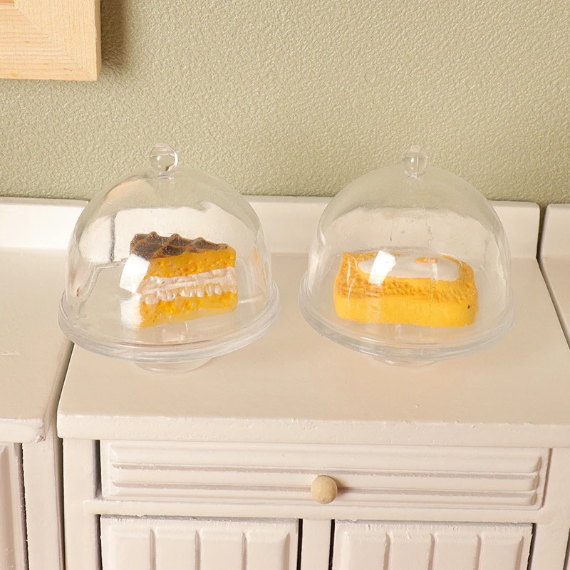 1Pc Poppenhuis Miniatuur Taart Transparant Dienblad Met Deksel Dessert Display Rack Poppenhuis Keuken Model Decor Speelgoed Accessoires-Speelgoed