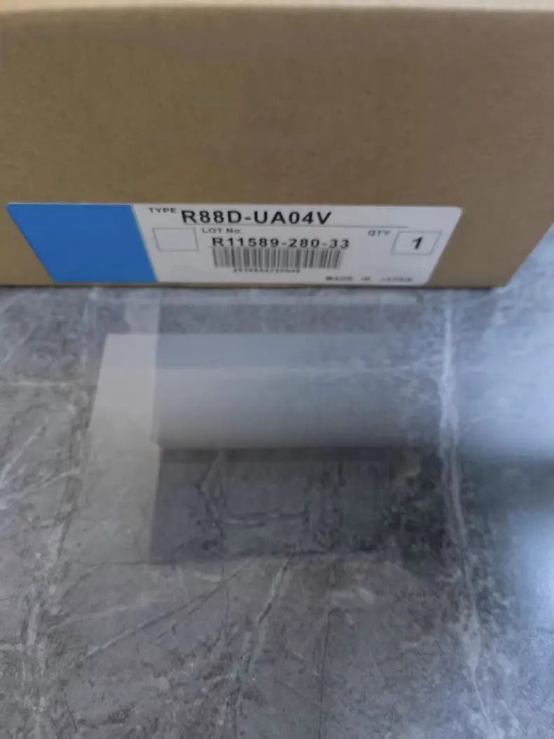 

100% новый R88D-UA20V R88D-UA12V R88D-UA08V R88D-UA04V R88D-UEP04V R88D-UEP08V. Гарантия один год.