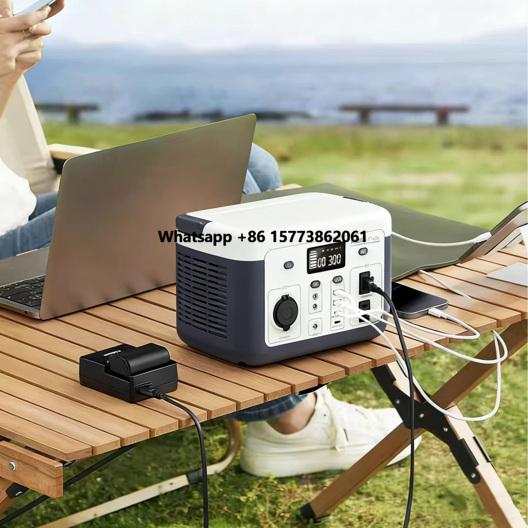 

Портативная электростанция Outdoor Essential 256 Вт·ч на солнечных батареях и с функцией запасного питания от автомобиля, 20000 мА·ч LiFePO4, с контроллером MPPT и чистым синусоидальным выходом для кемпинга, походов и автодомов