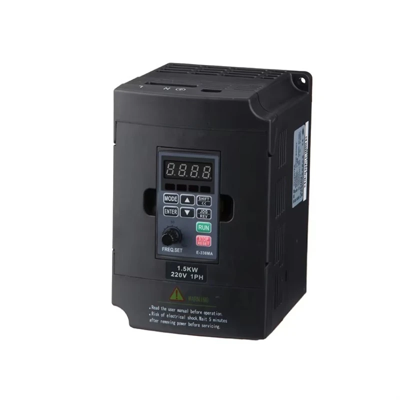 Convertidor de bomba de agua solar trifásico de 1,5 w, Control de voltaje, inversor de CA, sin batería