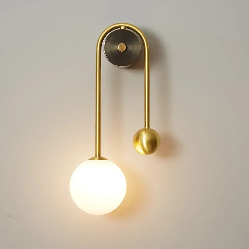 Modern Wall Lamp with Glass Ball Lampshade LED Gold Nordic Luminaire Light Home Decor Interior Lighting Sconce for Living Room