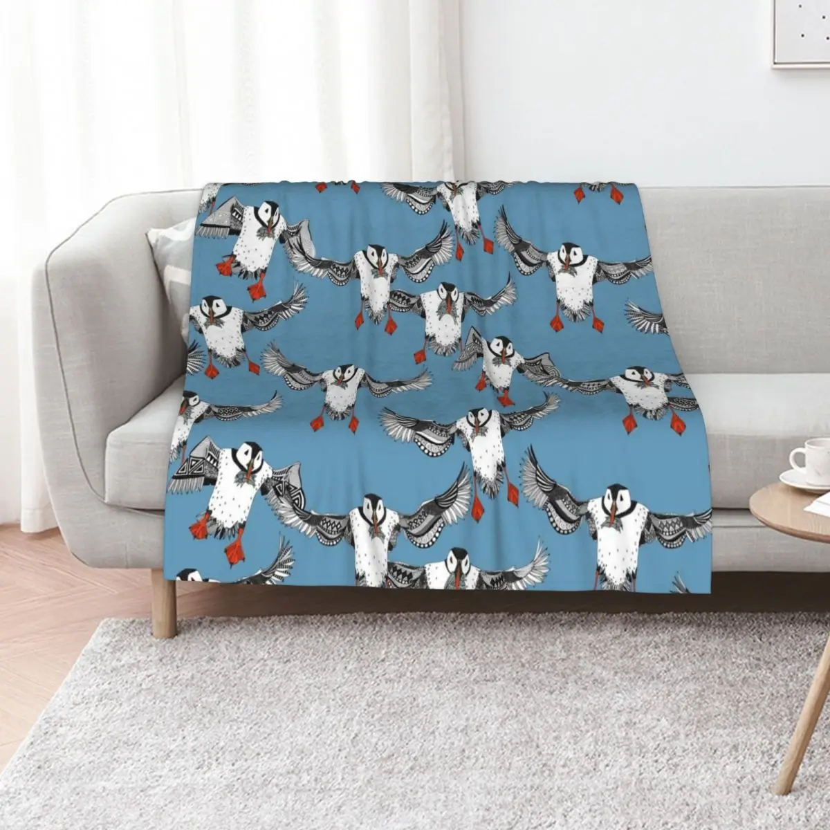 Atlantic Puffins blue Throw Blanket Luxury Quilt for winter Camping Flannels Soft Beds Blankets