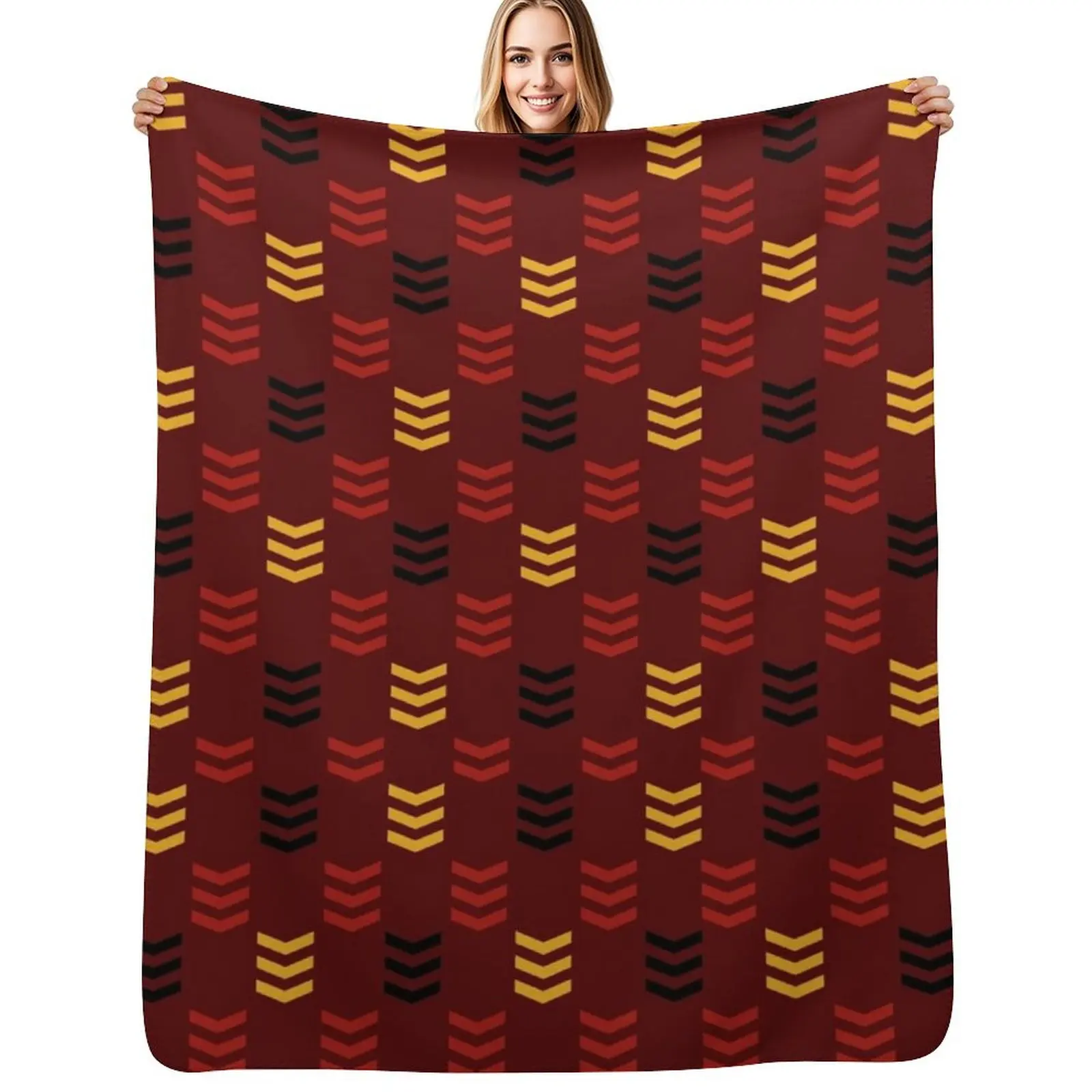 Strong Griffin Lion Red and Gold Pattern Throw Blanket Foldable Soft Warm Blanket for Outdoor Use