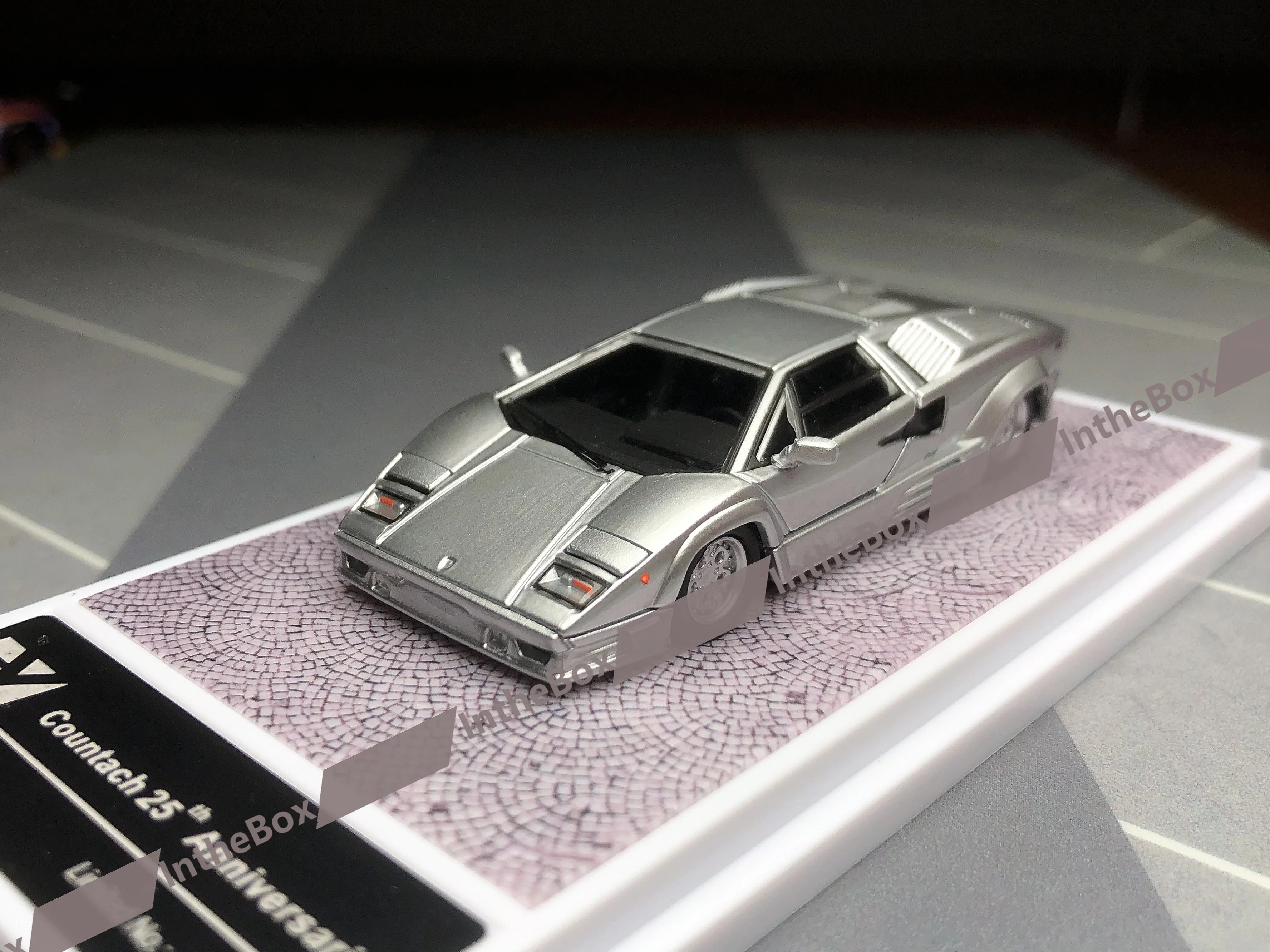 FY 1/64 COUNTACH LP5000 QV Finclassically 25th ANNIVERSARY Diecast Model Car Collection Limited Edition Hobby Toys