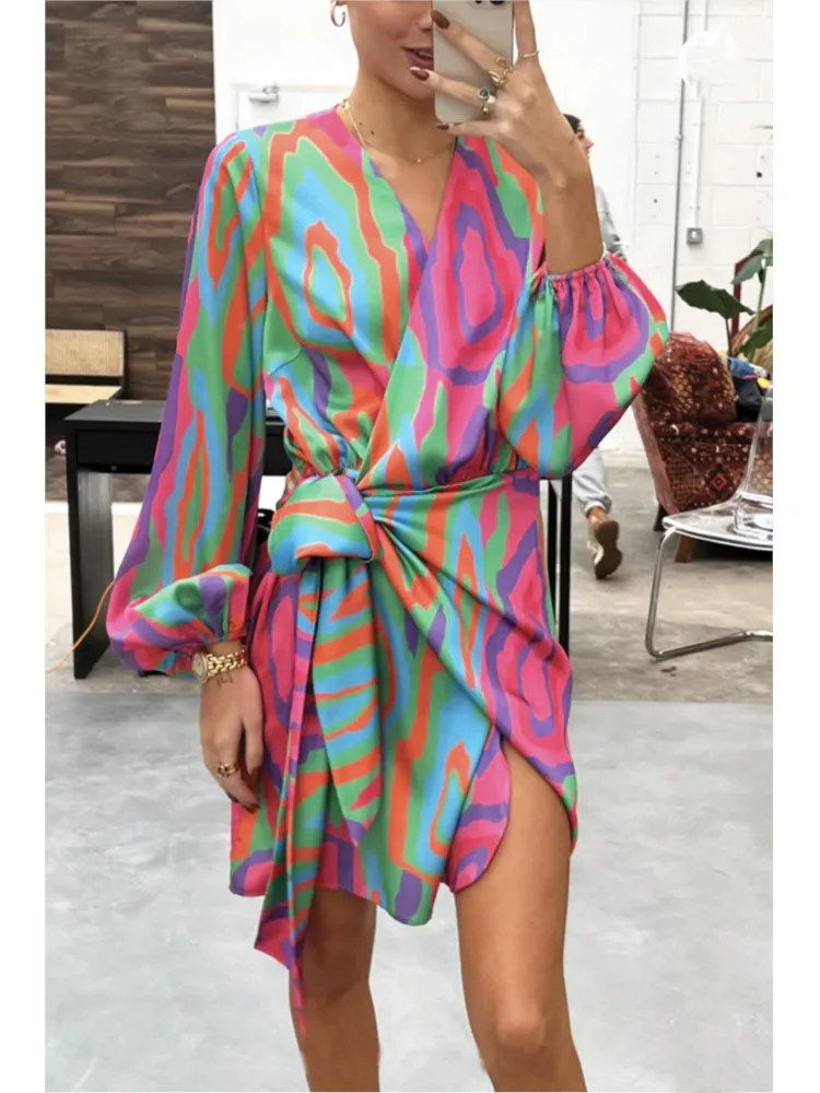 

Women's Spring Summer Printed Mini Dress New Fashionable Elegant V-neck Lace-up Color Colorful Vestidos Lantern Sleeve Dresses