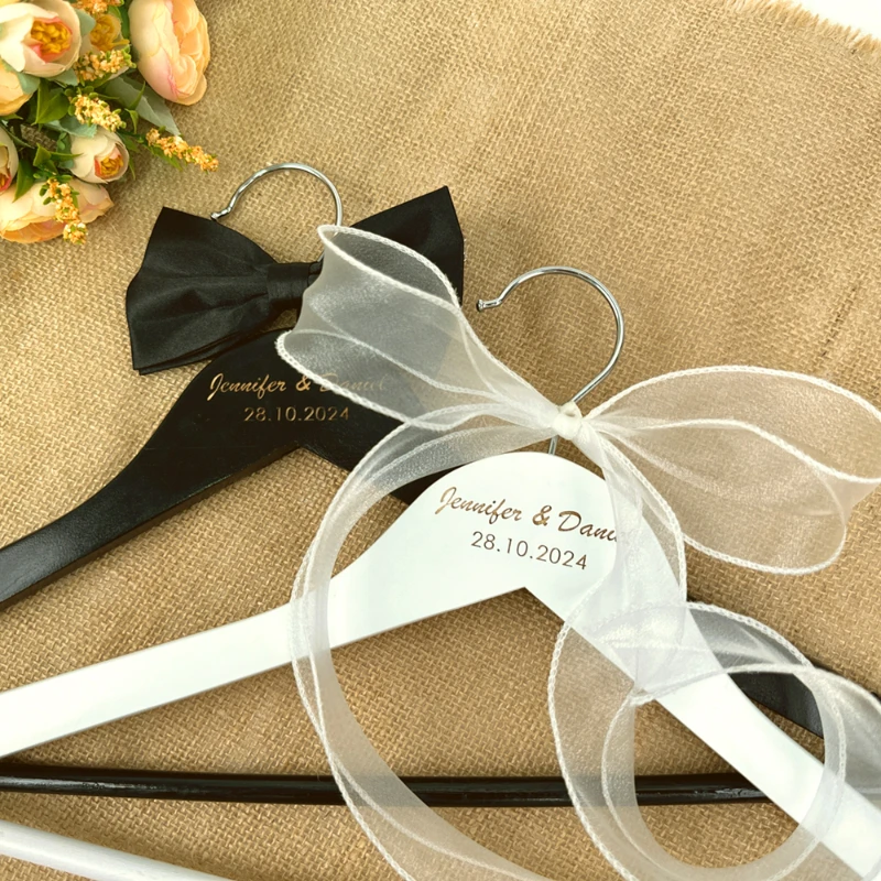 2PCS Personalised Custom Wedding Dress Hanger Bridal Hanger Free Engraved Names and Date Wood Hanger Sets Bridal Shower Gifts