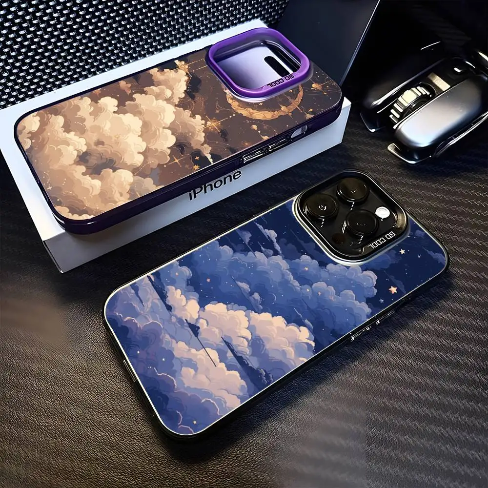 حافظة هاتف Cute Clouds Moon لهاتف iPhone 16,15,14,13,12,11,Mini,Pro,MAX غطاء مقاوم للصدمات باللون الأرجواني غير اللامع