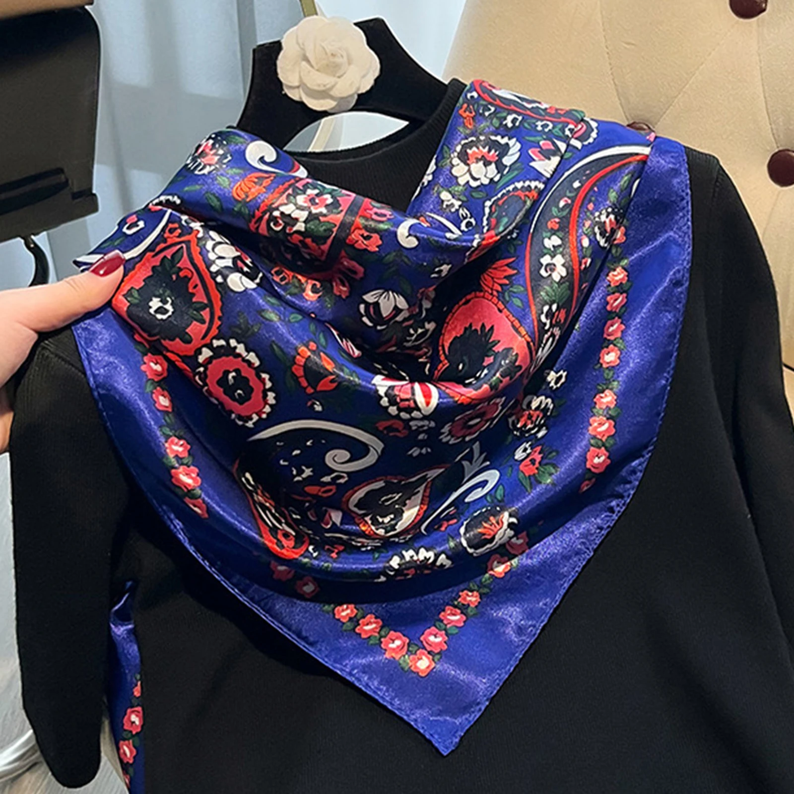 Luxury Brand Silk Scarf Fashion Foulard Satin Shawl Leopard 90*90cm Square Head Scarves Women Bandanna Pareo Headscarf