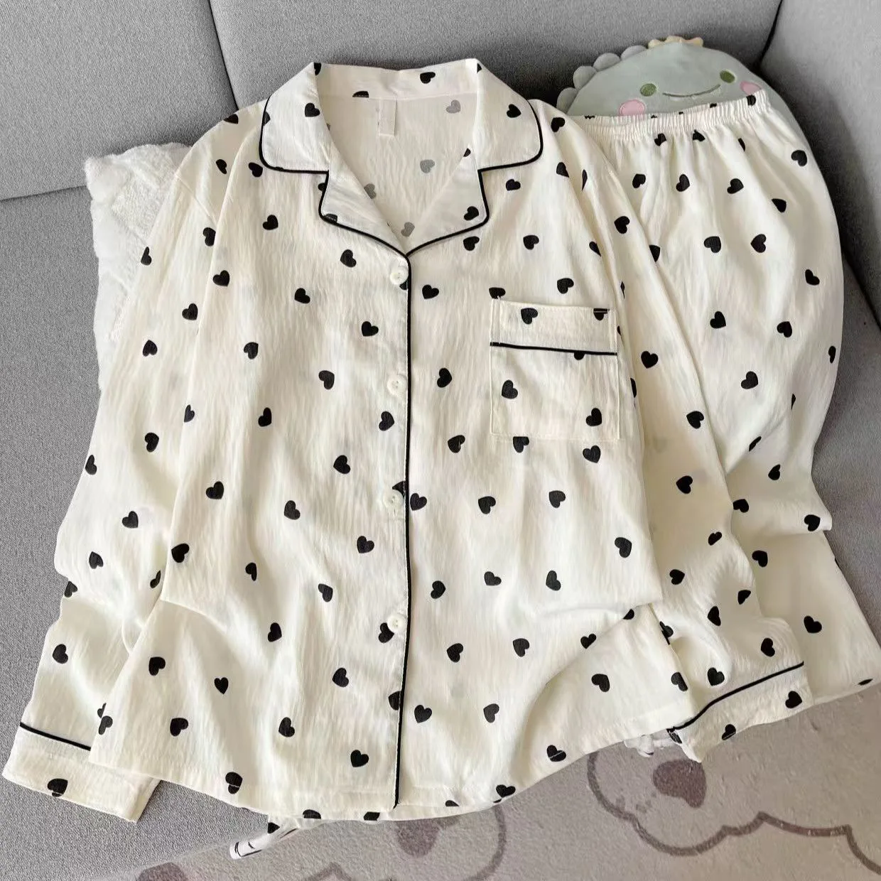 Spring and Autumn Pajamas for Women, Cloud Pattern, Long Sleeves and Long Pants, Loose and Cute, Girl-Style Loungewear Set
