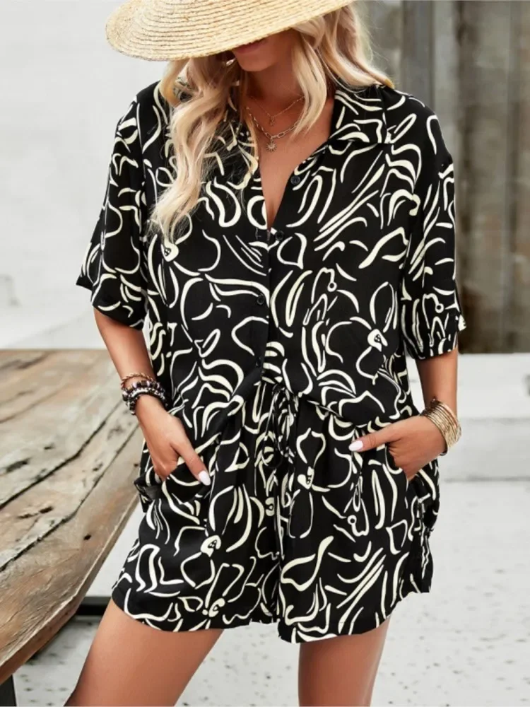 

Весенне-летняя женская одежда, новый модный комплект на пуговицах с принтом, повседневные шорты с лацканами и короткими рукавами и карманами, комплект из двух предметов