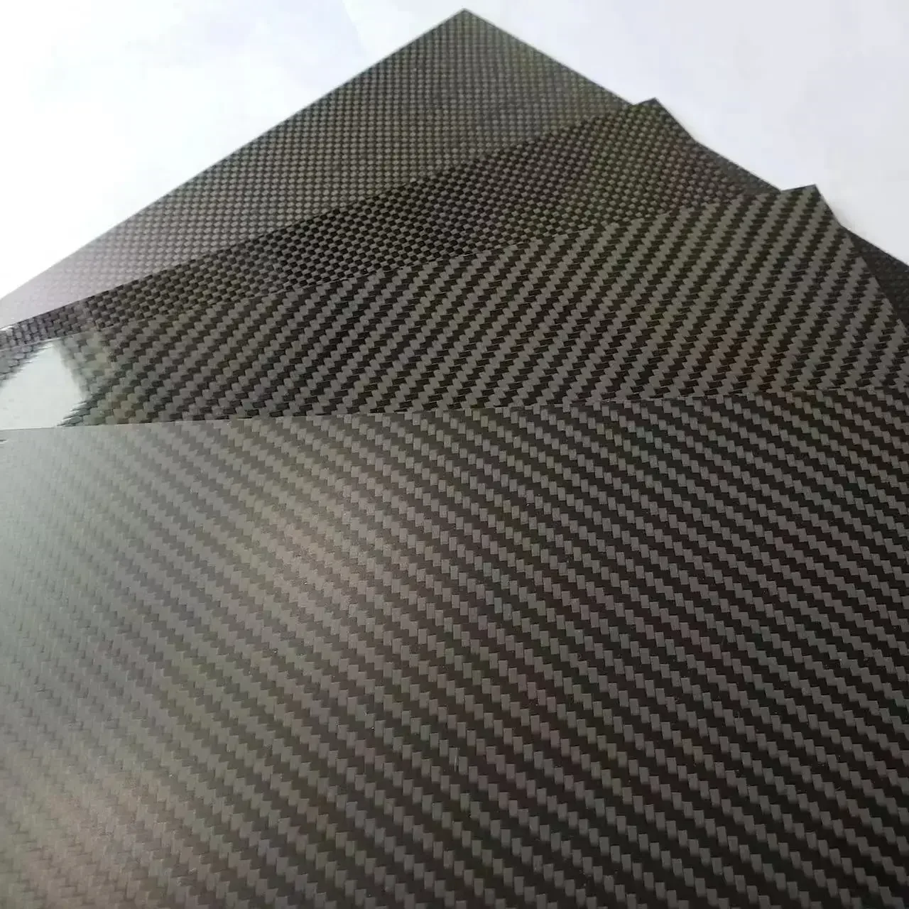 245x395mm Full 3K Carbon Fiber Plate Sheet High Strength Carbon Board Panel Thickness 0.5mm 1.0mm 1.5mm 2mm 2.5mm 3mm 4mm 5mm
