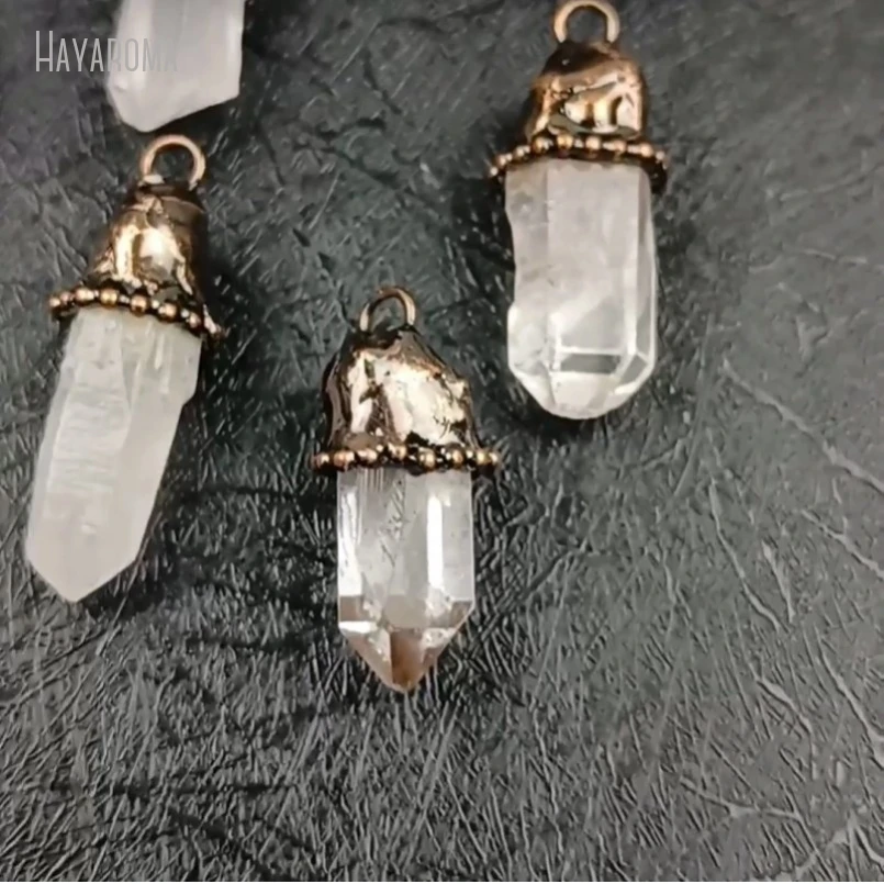 10Pcs Wholesale  Antique Bronze Color Tin Clear Crystal Vintage Style Handmade Jewelry Soldered Free Form Point Pendant