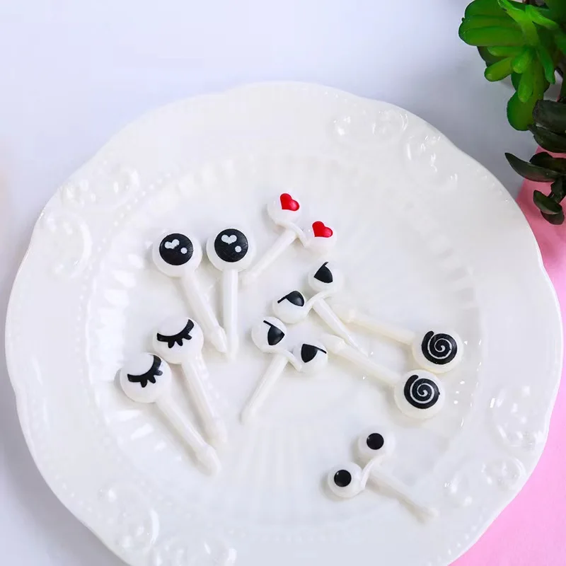 10pcs/set Children Lunch Decorative Color Random Lovely eyes Farm Mini Cartoon Fruit Fork Sign Resin Fruit Toothpick Bento Lunch