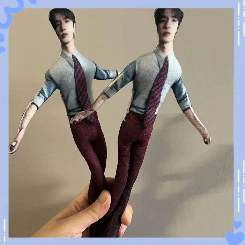 Customize bendable plush stuffed dolls, personalize photo filled home decor, pose as souvenirs, suitable for birthdays, annivers