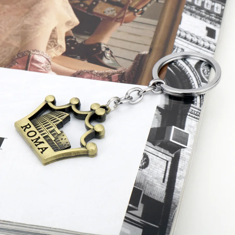 keychain italia Roman Colosseum Pendant Keychain Trendy Alloy Metal Keyring Jewelry Crown Shape Key Chain Souvenirs Gifts