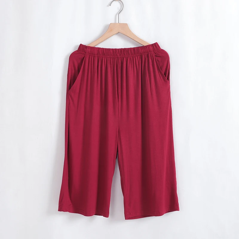 Burgundy cropped pants
