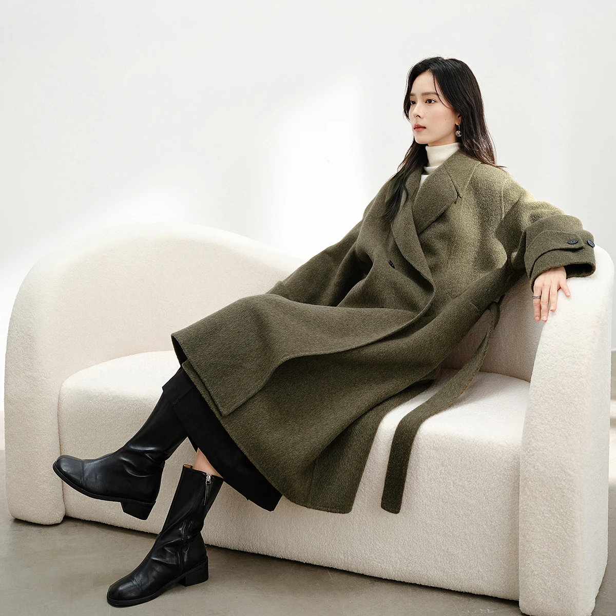 24/5000 Minimalist camel hair double-sided woolen coat for women, new winter 2025 woolen coat