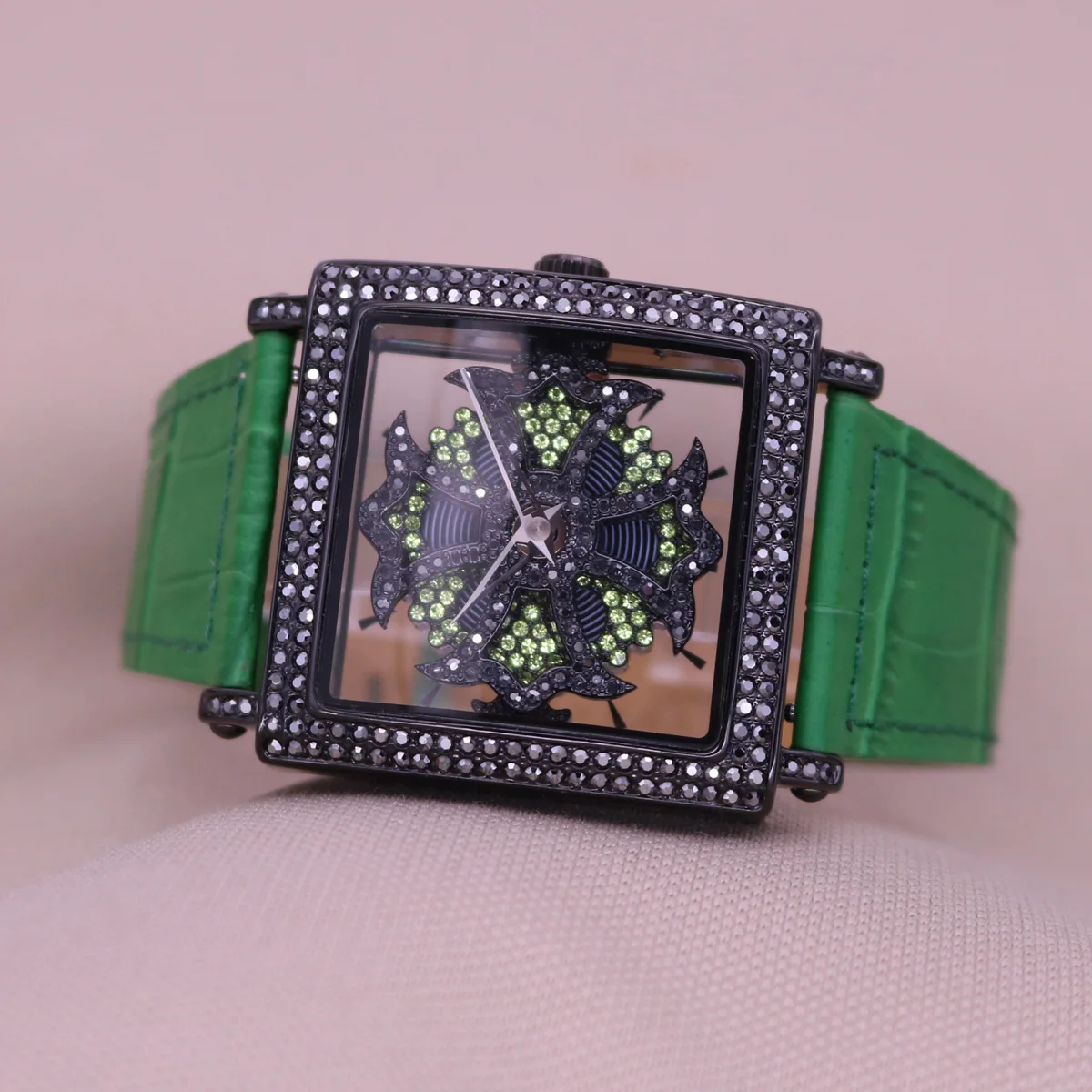 Luxury Davena Men's Women's Watch Rote Spin Classic Crystal Square Lady Hours Fine Fashion Real Leather Bracelet Girl's Gift Box
