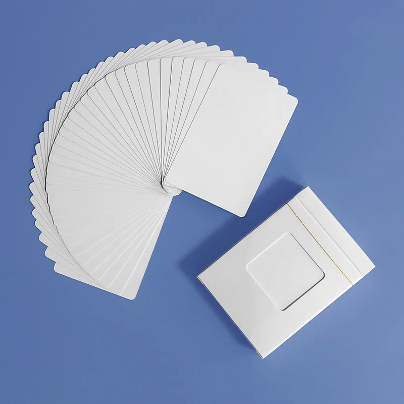 

White Empty Hand Playing Cards Stage Magic Props high-quality Empty Hand Continuous Dealing Magic Poker magic tricks