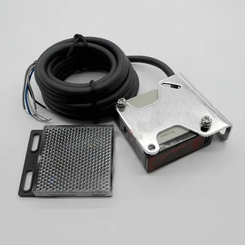 E3JK-R4M1 DC 12-24V AC 90-250V Proximity Switch Retroreflective Photoelectric Sensor Switch with Cable