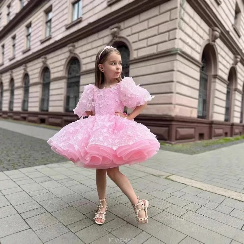 

Customized Pink Flower Girl Dresses for Wedding Lace Appliques Knee Length Lovely Girl First Communion Party Birthday Gowns