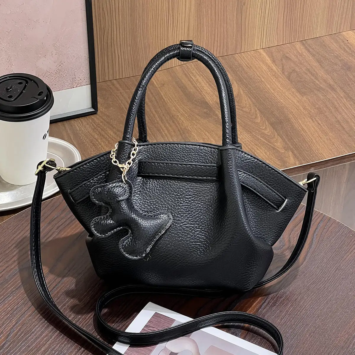 

Versatile Simple Handbag Women's Crossbody Bag oulder Bag Casual Personali Dumpling Bag Trendy Bag for Daily Use
