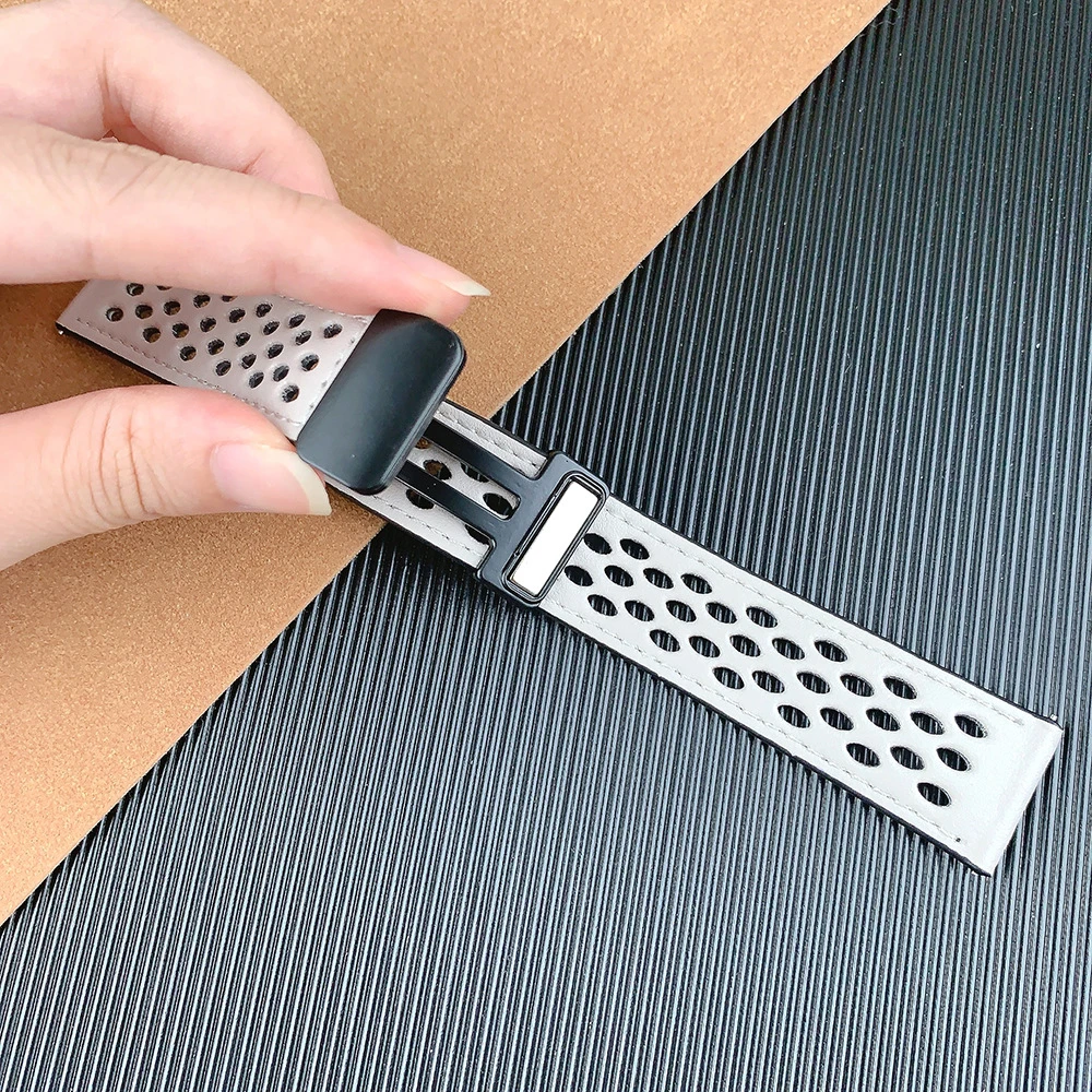 Cinturino in PU perforato traspirante da 20mm 22mm per cinturino di ricambio con fibbia magnetica in metallo Garmin Forerunner 165 168 255 265
