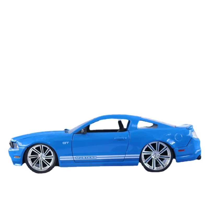 Jada 1:24 2010 Ford Mustang GT High Simulation Diecast Car Metal Alloy Model Car Children\'s toys collection gifts J277