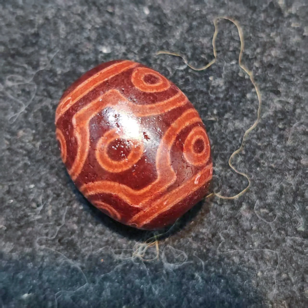 1Pcs Tibetan old material patina weathered wine red cross 9-eye Daluo agate Tianzhu pendant DIY accessory Dzi