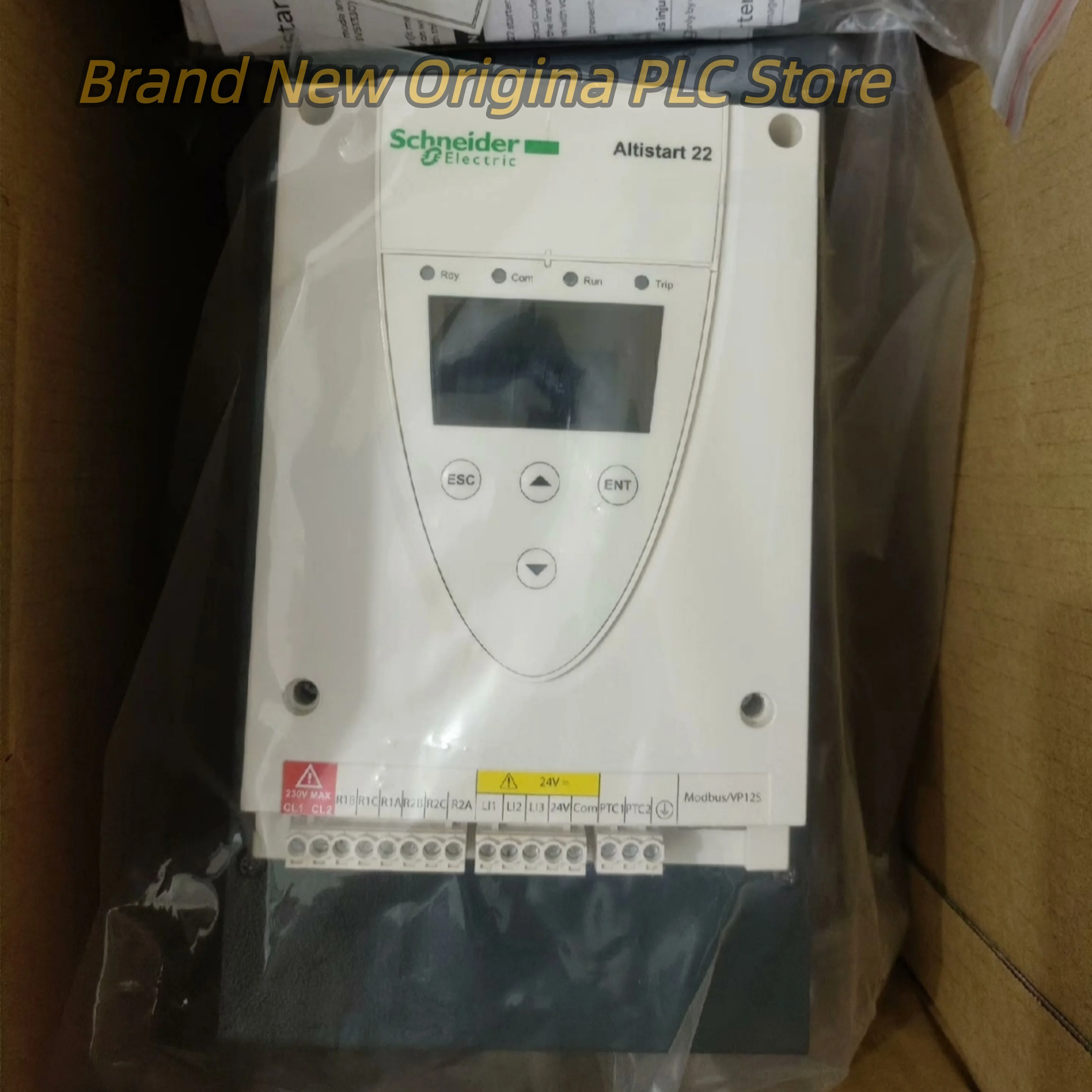 

Soft starter ATS22C11Q ATS22C14Q ATS22C17Q brand new