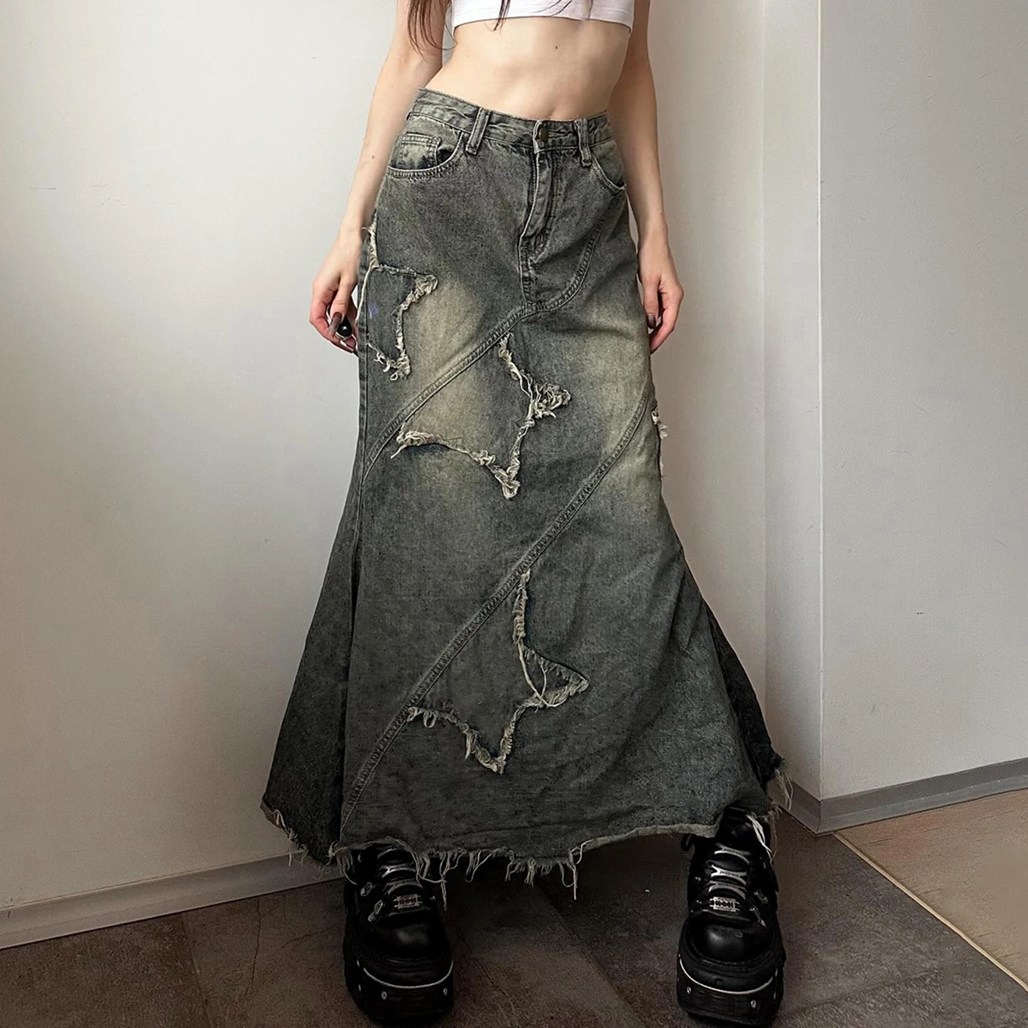 SUCHCUTE Y2k Patchwork Denim Langer Rock für Damen, Retro Slim Fit, zerrissener Mid-Waist-Meerjungfrauenrock, modischer unregelmäßiger Rock mit Quasten – Detail 19